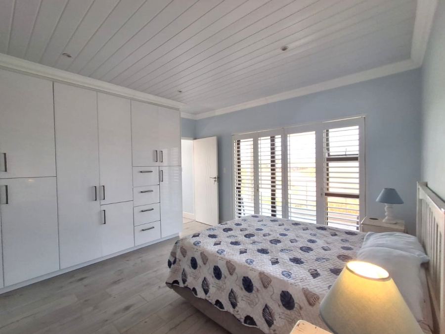 3 Bedroom Property for Sale in Stilbaai Wes Western Cape